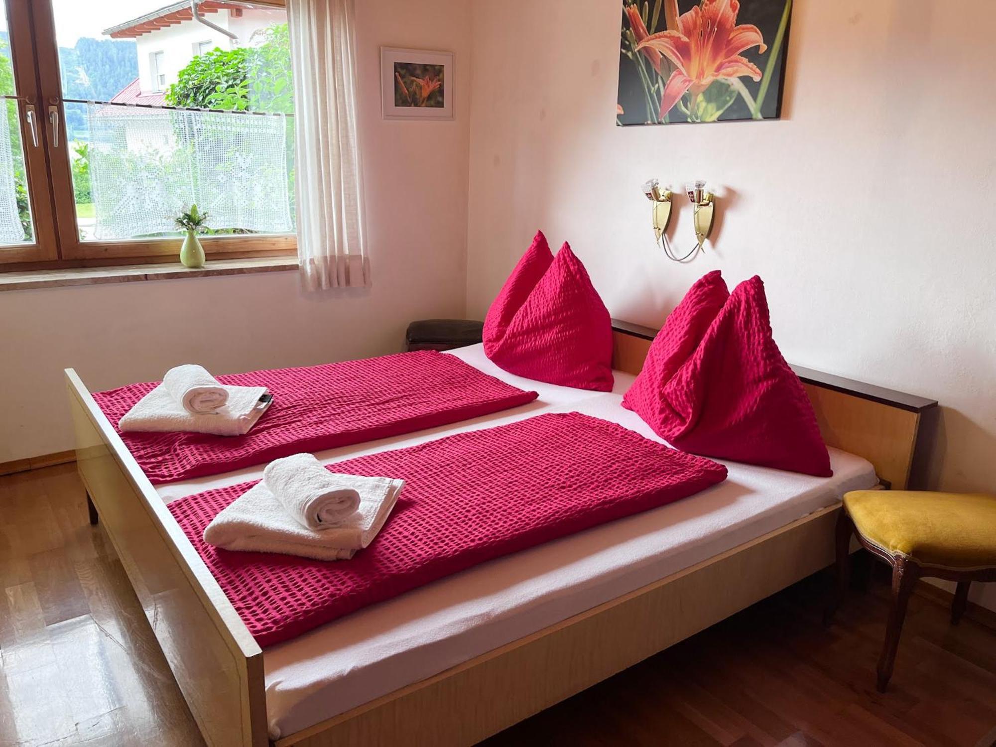 Ferienwohnung Schellander Privatstrand Velden am Wörthersee Værelse billede